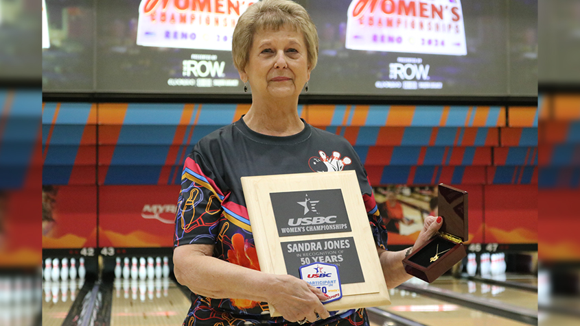 Sandra Jones celebrates 50 years at the USBC Women&#39;s Championships